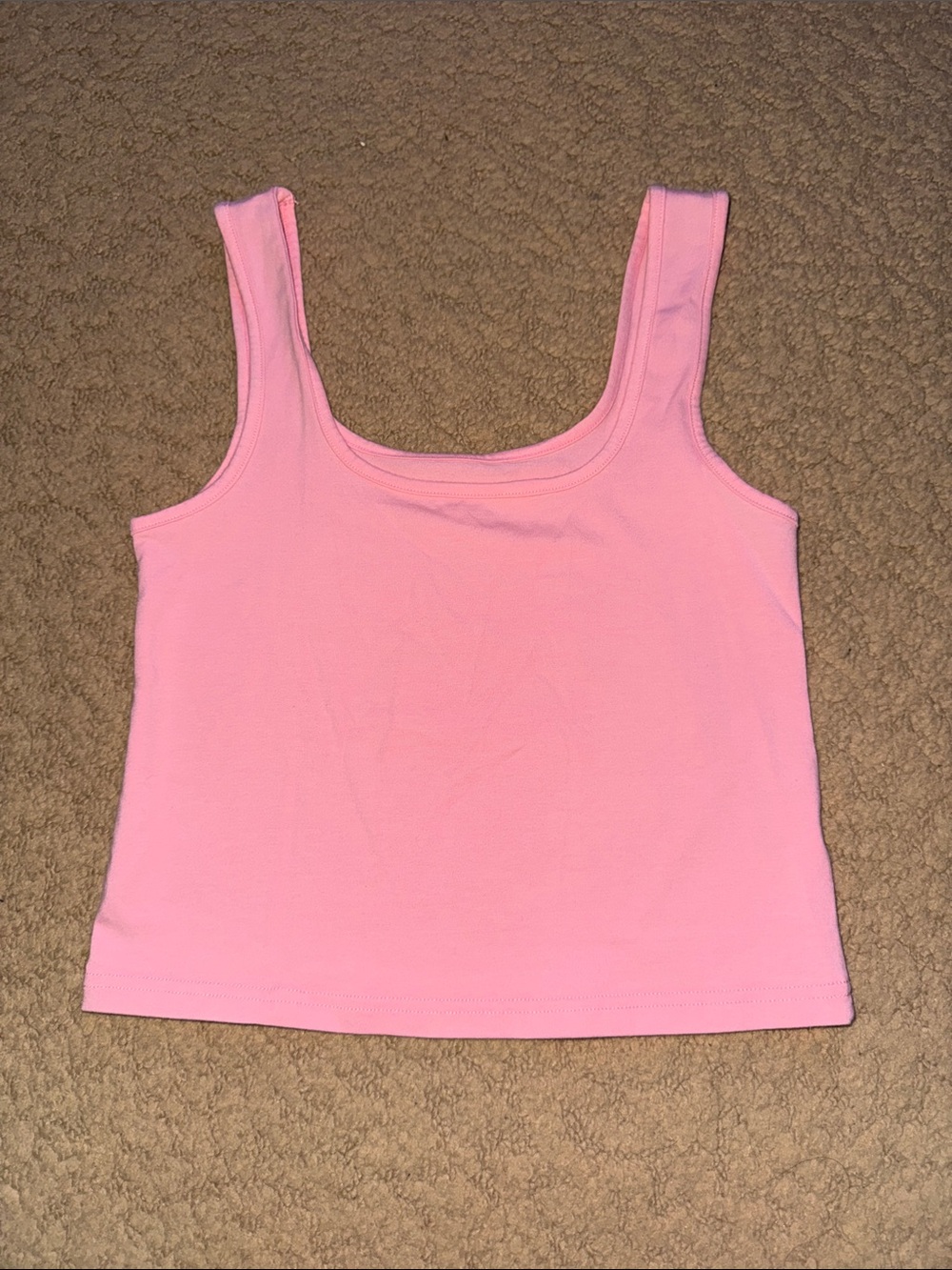 NWOT Amazon Women’s Pink Scoop Neck Cropped Tank Top
